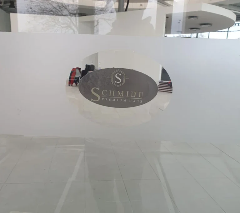 Sichtschutzfolie und Glasdekorfolie